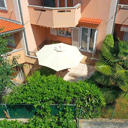 Apartamento Moro Malinska Exterior foto
