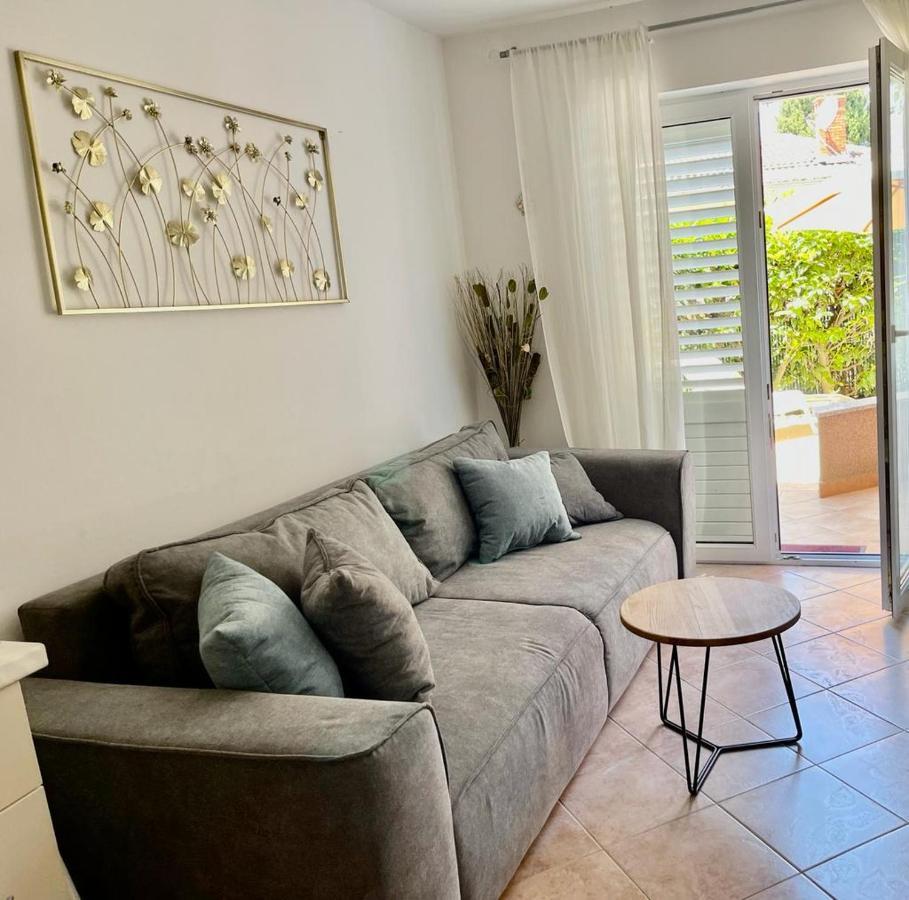 Apartamento Moro Malinska Habitación foto